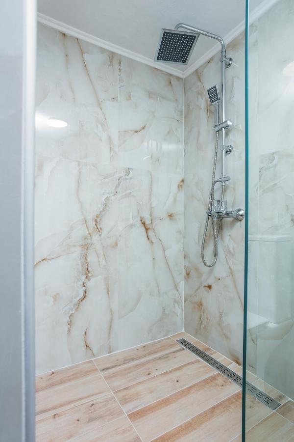 Luxury Downtown Apartment Z1 Thessaloníki Ngoại thất bức ảnh